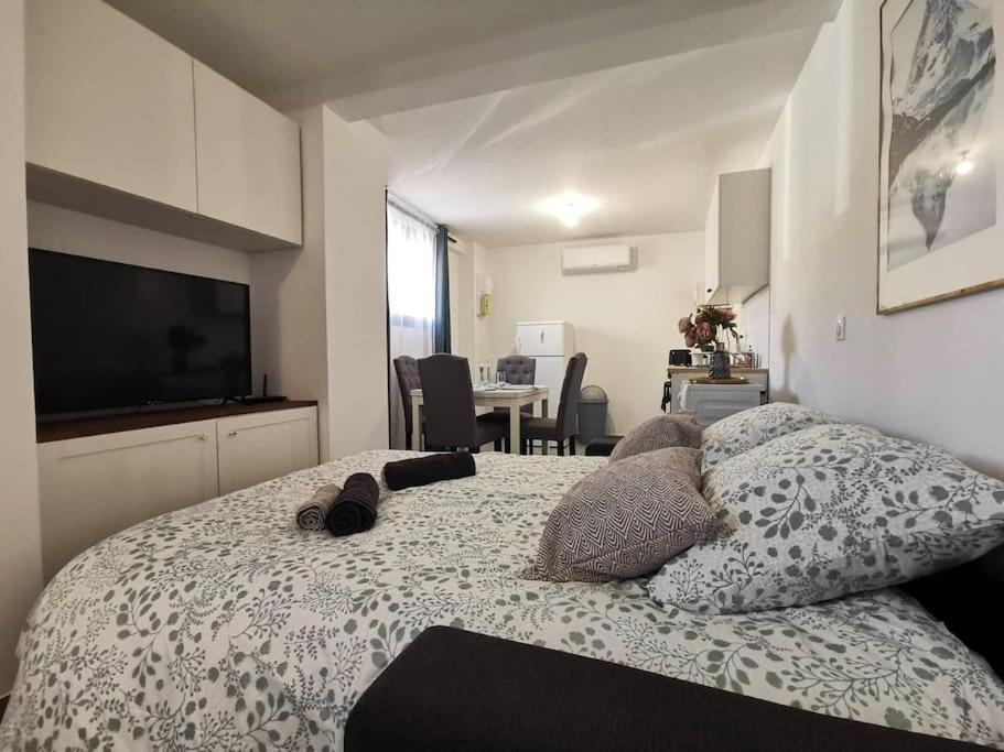 L'Elegant Duplex - Clim I Wifi I Proche Du Centre-Ville 미라마 외부 사진